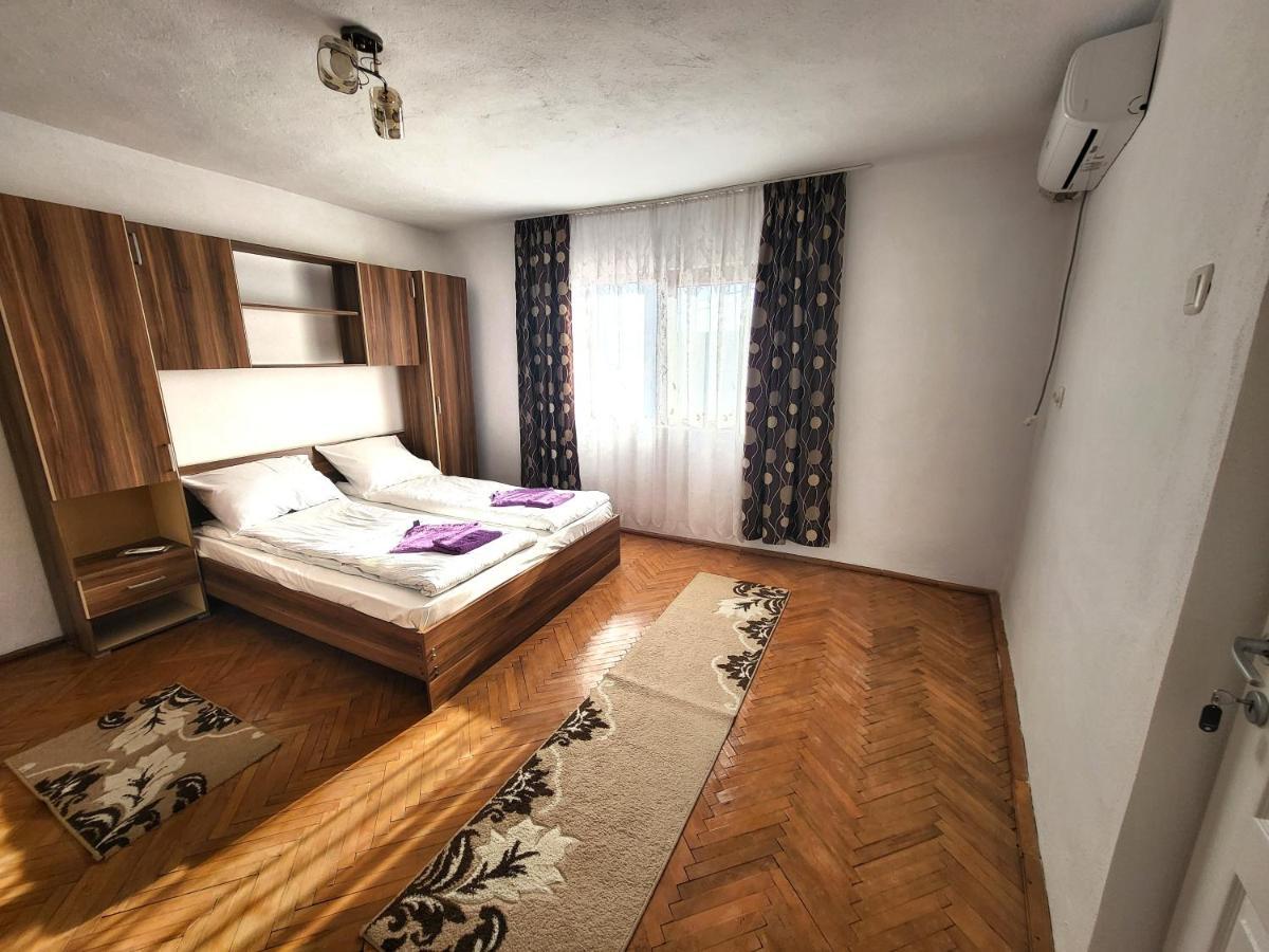 Casa De Vacanta Danube Moldova Noua Esterno foto