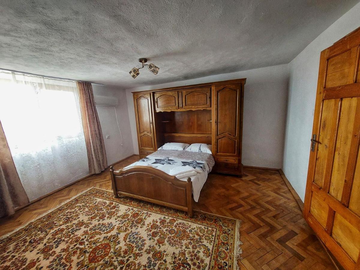 Casa De Vacanta Danube Moldova Noua Esterno foto
